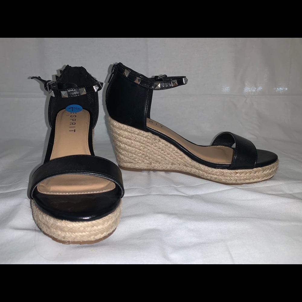 “Sprit” Wedge Style Heels